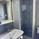 Mayer Hotel 3*