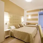 Mayer Szálloda 3*